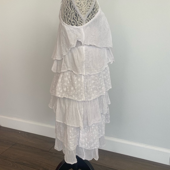 Summer halter mini dress with tiered layering - Picture 3 of 3